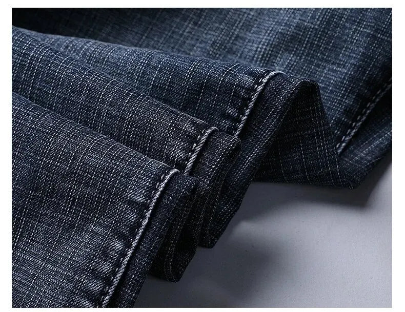 Wthinlee Edge
Modern and masculine denim for everyday confidence.