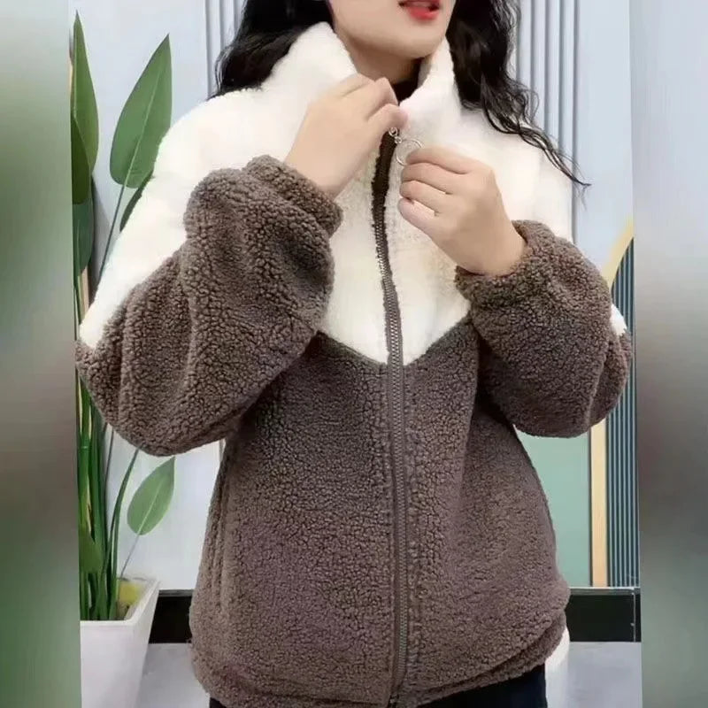 WarmWhisper Quilted Jacket .
