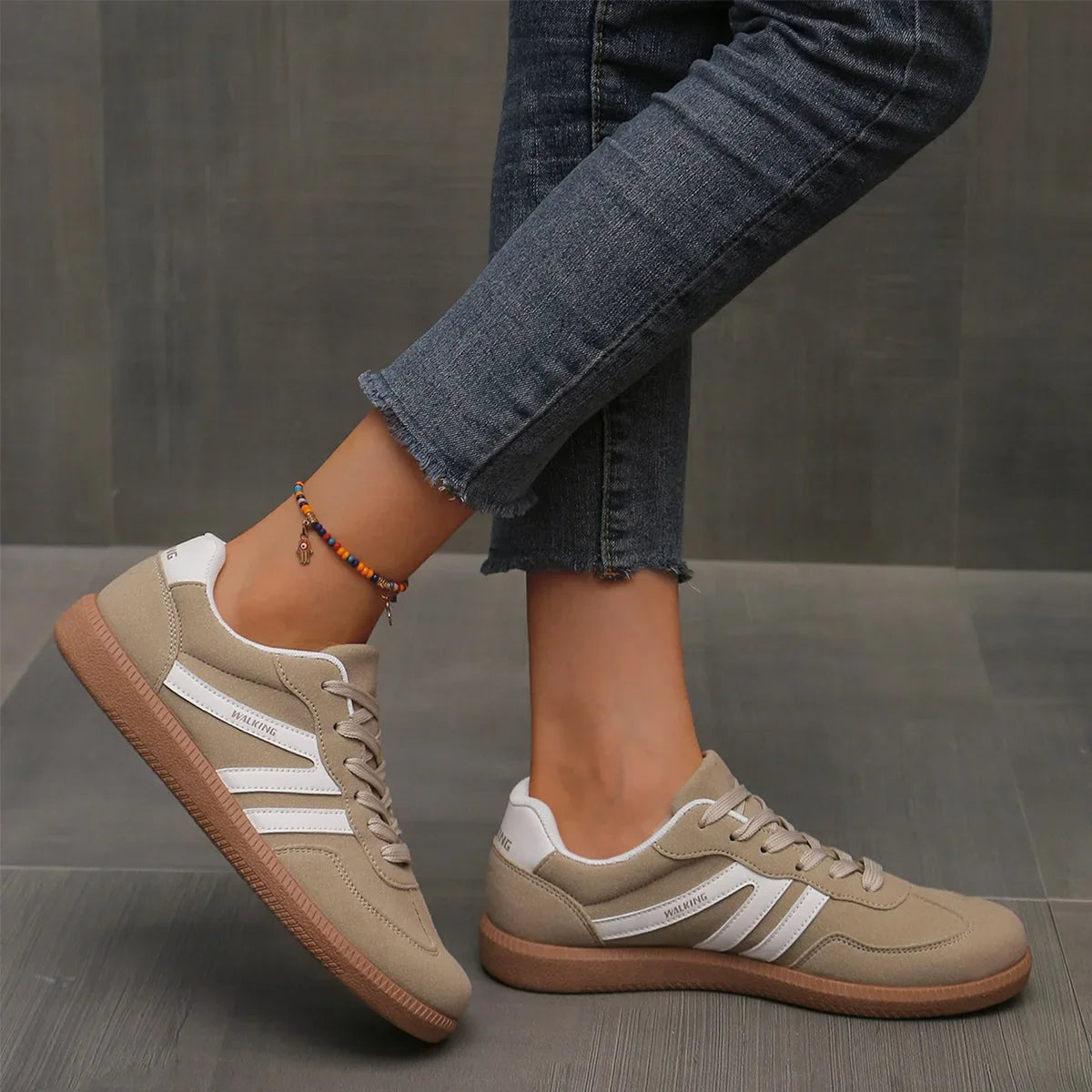 FreshStep Women’s Retro Street Shoes.
