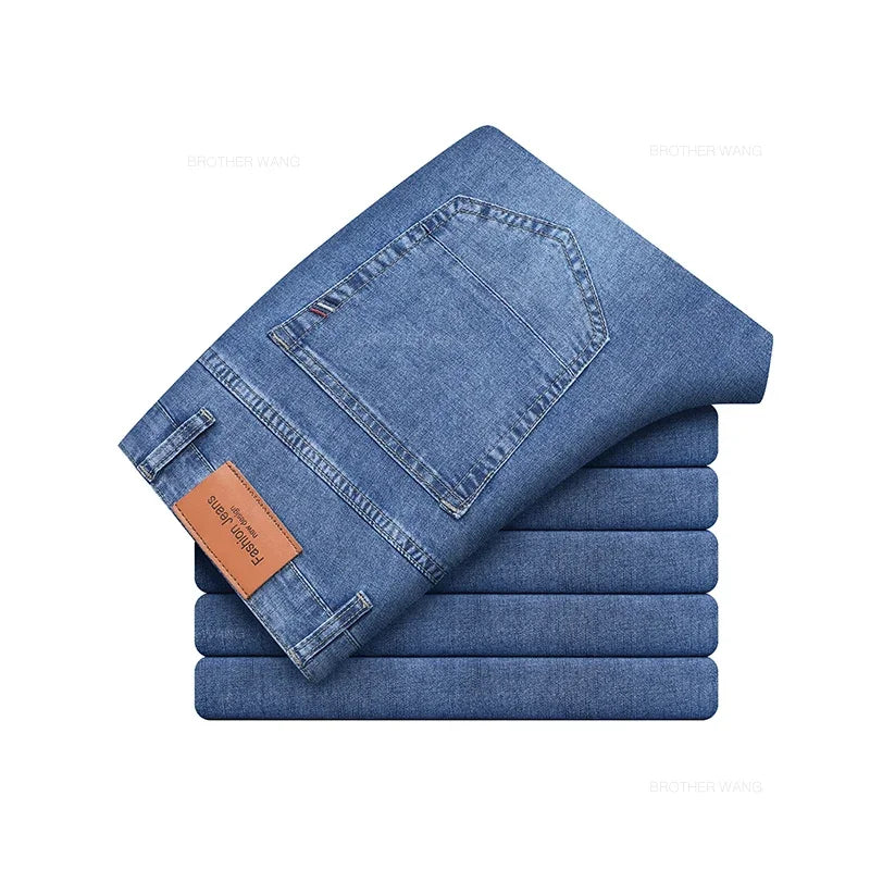 Men’s Classic Straight Fit Cotton Jeans.