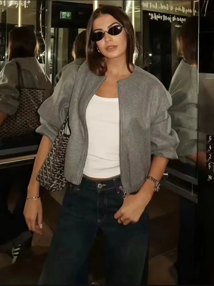 LuxeRetro Bomber.