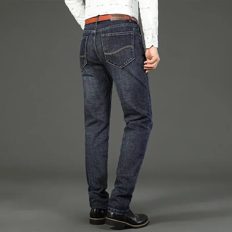 Wthinlee Edge
Modern and masculine denim for everyday confidence.